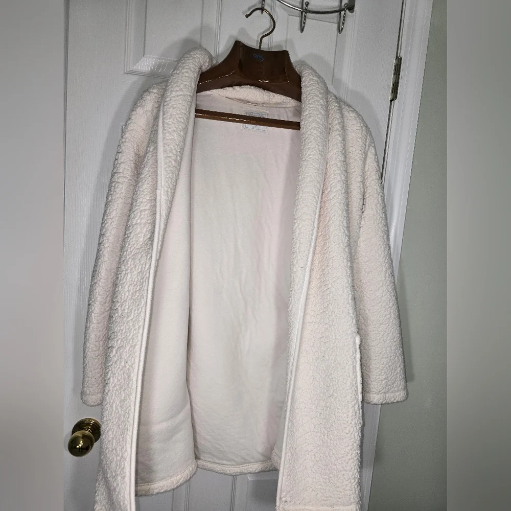 Abercrombie & Fitch Cream Plush Shawl-Collar Robe Chunky‎ Teddy Softgirl